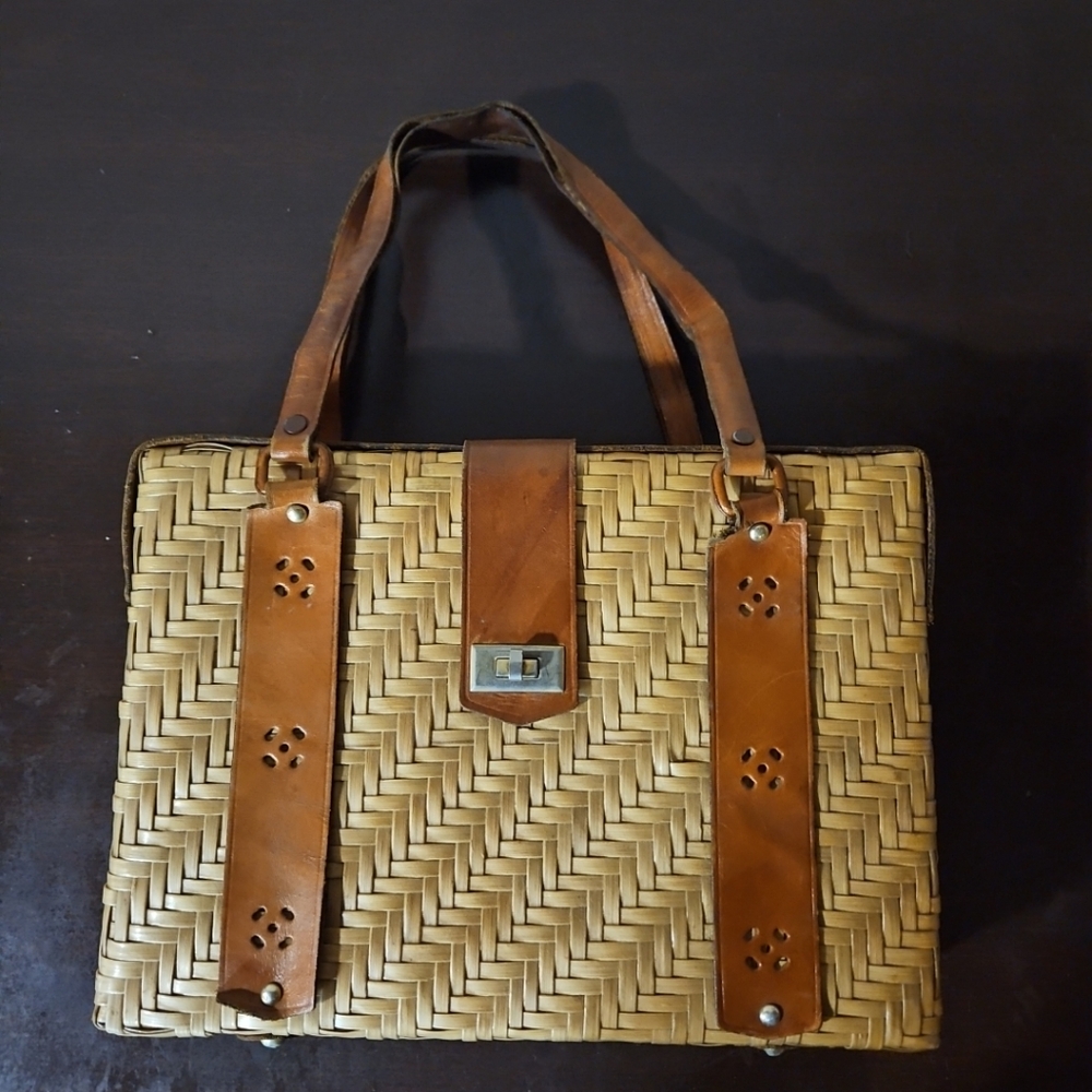 1960s Vintage Gaymode Hong Kong Wicker Woven Bag Top Handle Purse Leather Strap